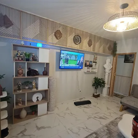 Luxuryt2 Apartamento *